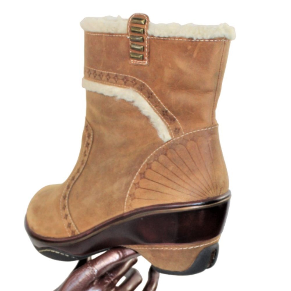 Jambu Valencia Tribal Embossed Suede Sport Wedge Boots Size 11 - Picture 6 of 10
